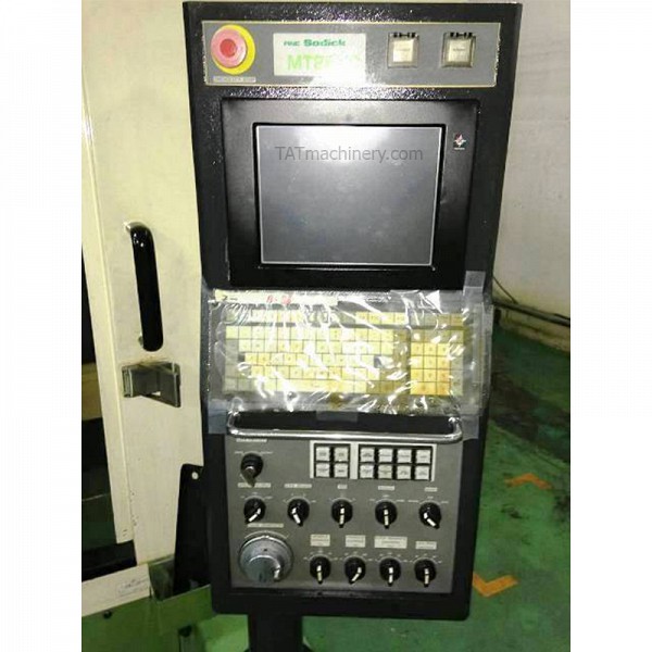 Máy Gia Công CNC