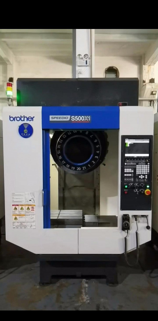 Máy Gia Công CNC