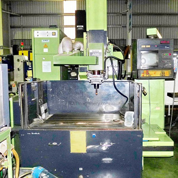 Máy Gia Công CNC
